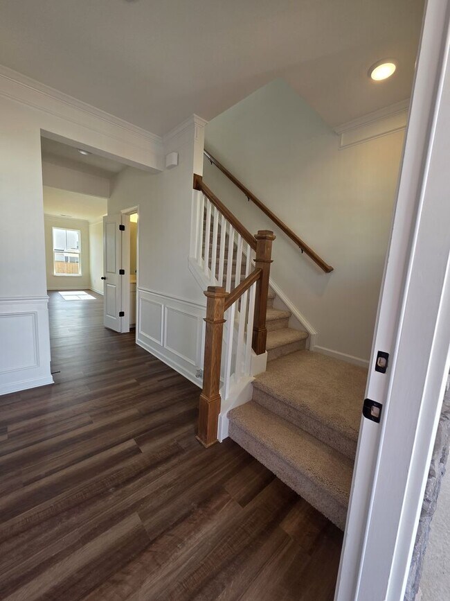 Foto del edificio - NEW BUILD! LOCATED OFF REEDY FORK RD. IN THE HARRINGTON COMMUNITY. OFFERING $500 OFF FIRST FULL M...