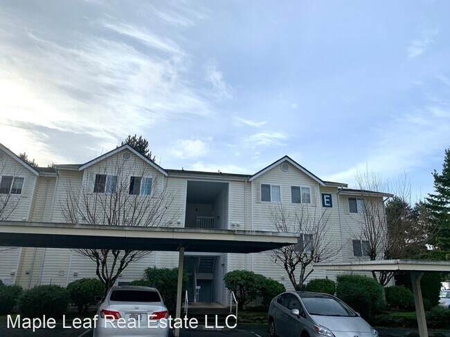 Building Photo - 3 br, 2 bath House - 11002 SE Petrovitsky ...