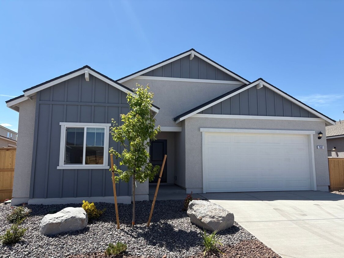 Primary Photo - Brand New DR Horton Home!