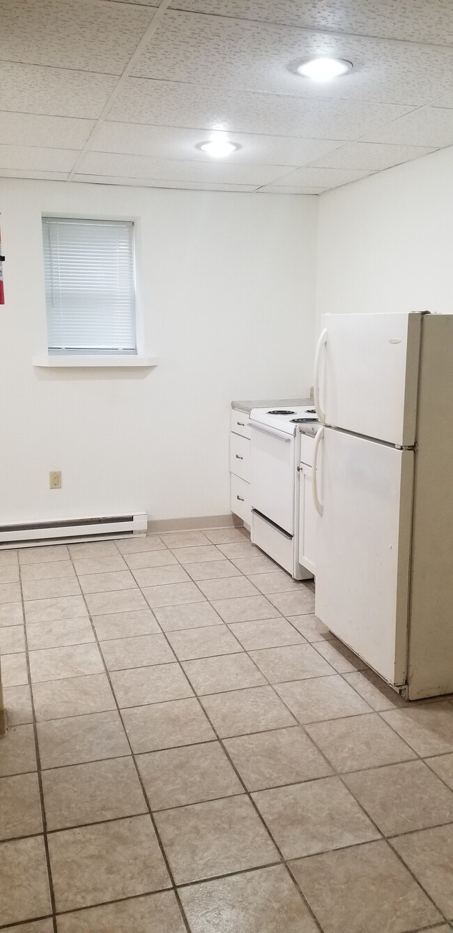 kitchen - 112 N 13th St