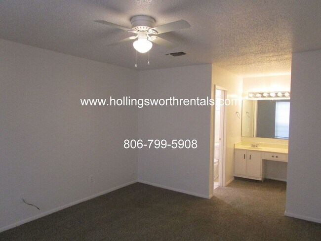 Foto del edificio - Home 3 Bedrooms, 2 Bathrooms, 2 Car Garage
