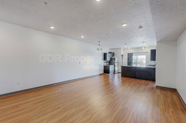 Foto del edificio - 950 4th St NW