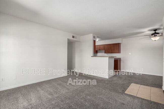 Foto del edificio - 5995 N 78th St