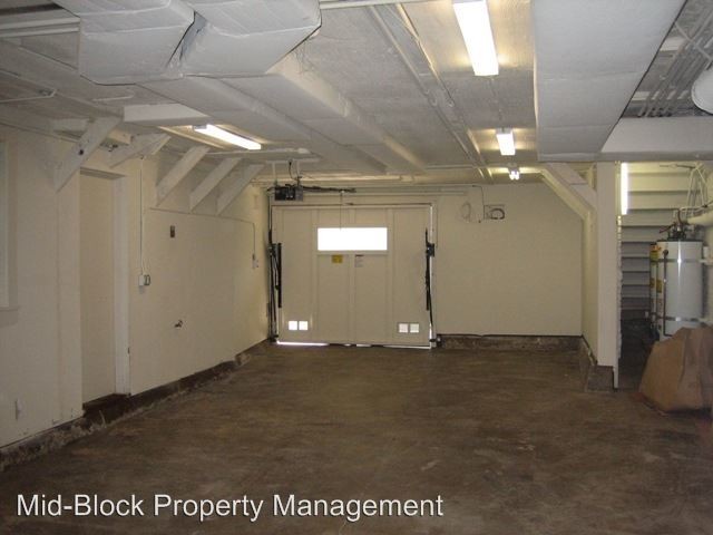Building Photo - 226 Carl St