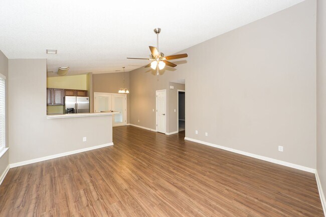 Foto del edificio - 3 Bedroom 2 Bath Home in Scotts Mill - Summerville