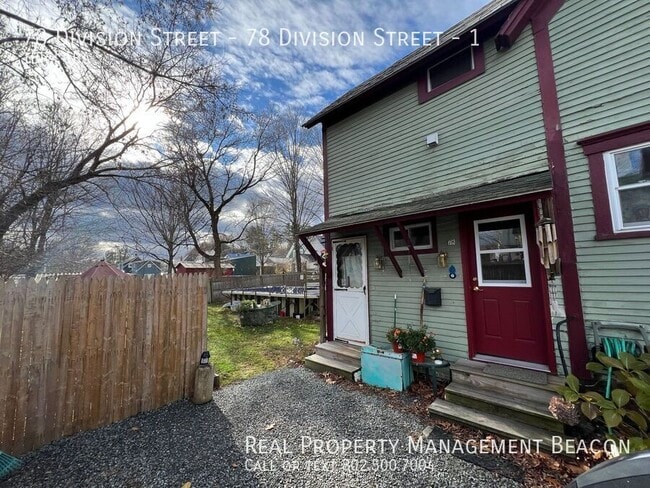 Foto del edificio - 78 Division St