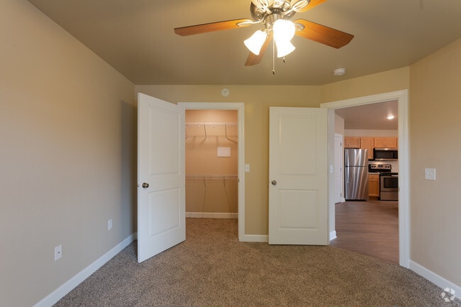 2BR, 2BA - Lake Breeze Estates