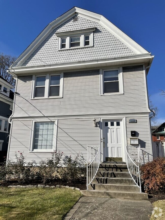 Building Photo - 3559 Edwards Rd