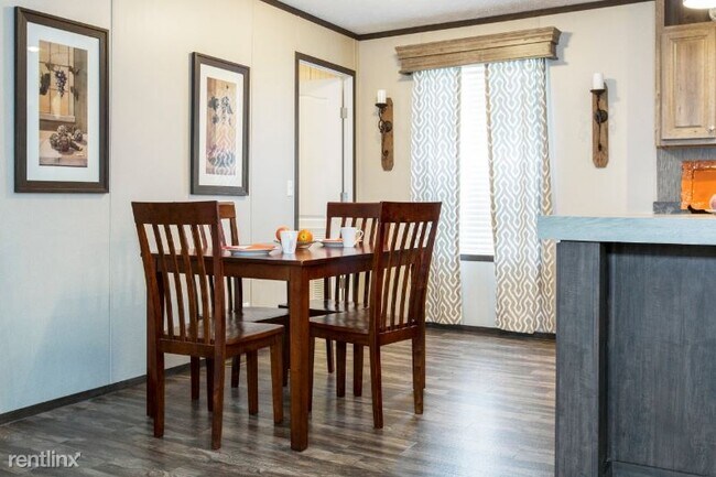 Foto del edificio - 3 br, 2 bath Mobile Home - 940 Boxwood Dr