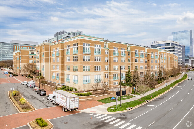 Building Photo - The Market Street Condos