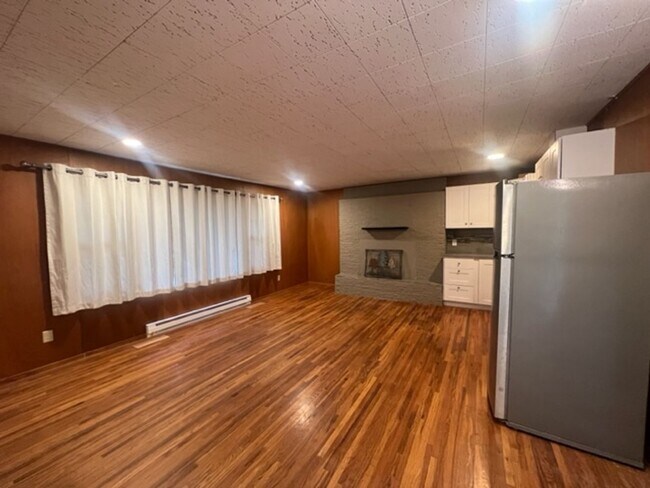 Foto del edificio - 1184 Fickle Hill RD