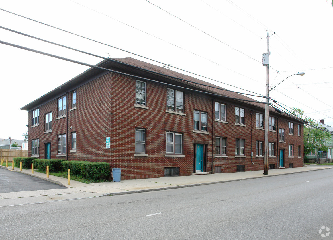 Building Photo - 310 Roesch Ave