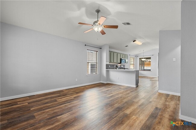 Building Photo - 4492 Mather