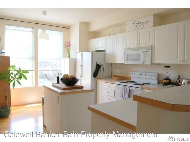 Foto del edificio - 2146 Newport Way NW