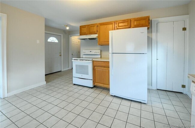 Foto del edificio - 217 Maple Ave