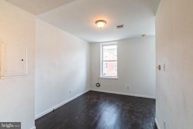 Foto del edificio - 305 N 41st St