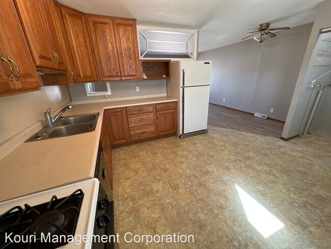Foto del edificio - 2 br, 1 bath House - 17  Hillside Drive