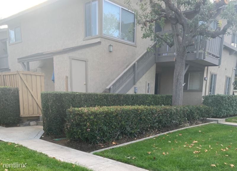Primary Photo - 2 br, 2 bath Condo - 20 Clearbrook