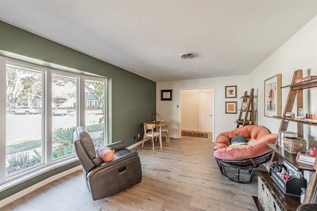 Foto del edificio - 1408 Comanche Ct