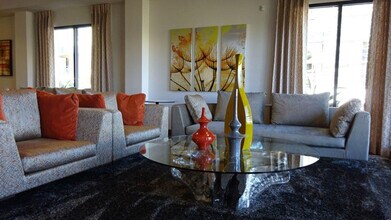 Building Photo - 4855 Ariva Way