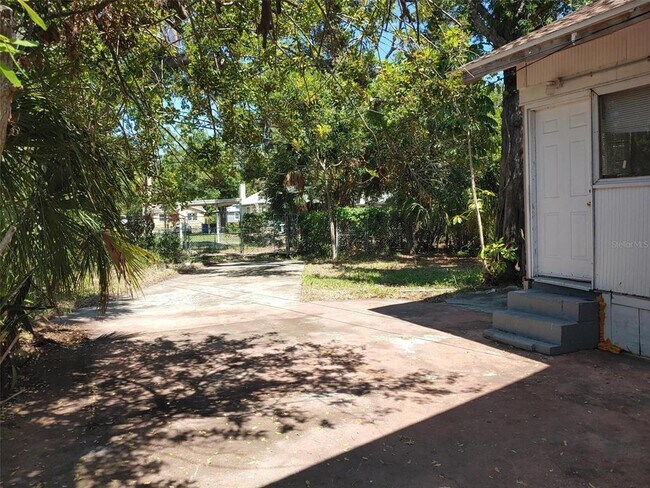 Foto del edificio - 1924 30th St S