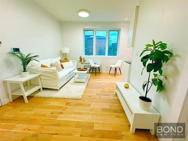 Foto principal - 1 bedroom in NEW YORK NY 10009