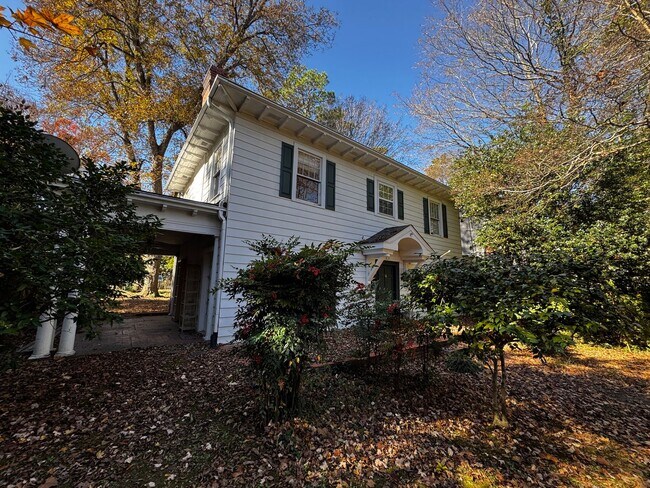 Foto del edificio - 3BR/2BA House in Five Points