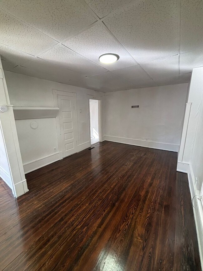 Foto del edificio - 2 bedroom 1 bathroom House