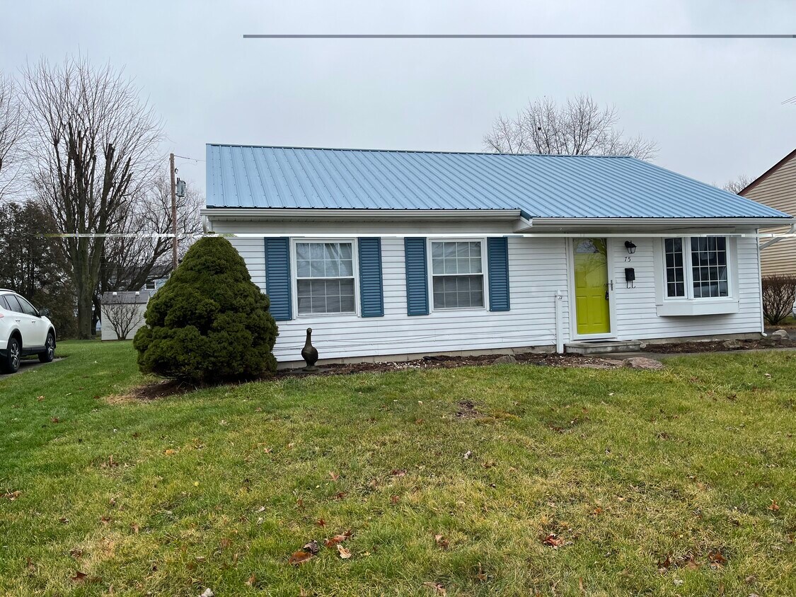 Primary Photo - 75 Marvin Ln