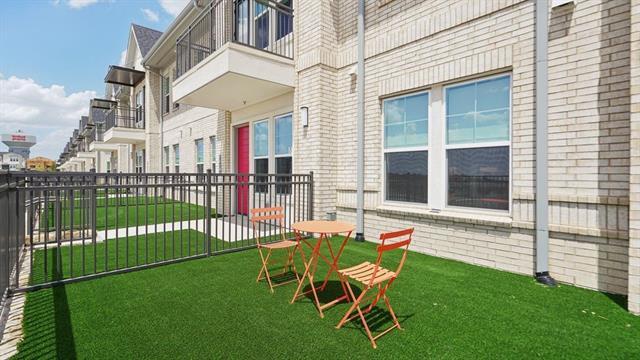 Building Photo - 11233 American Elm Wy
