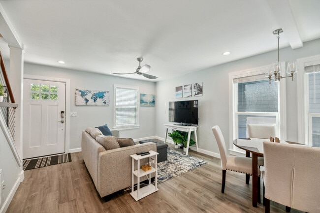 Foto del edificio - 111 Hanover St