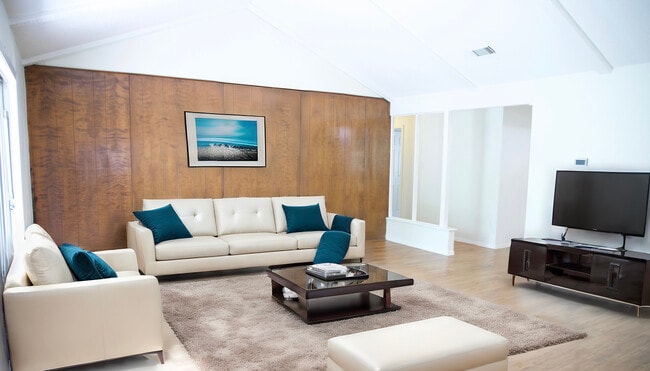 Foto del edificio - 705 Huntingdon Pl