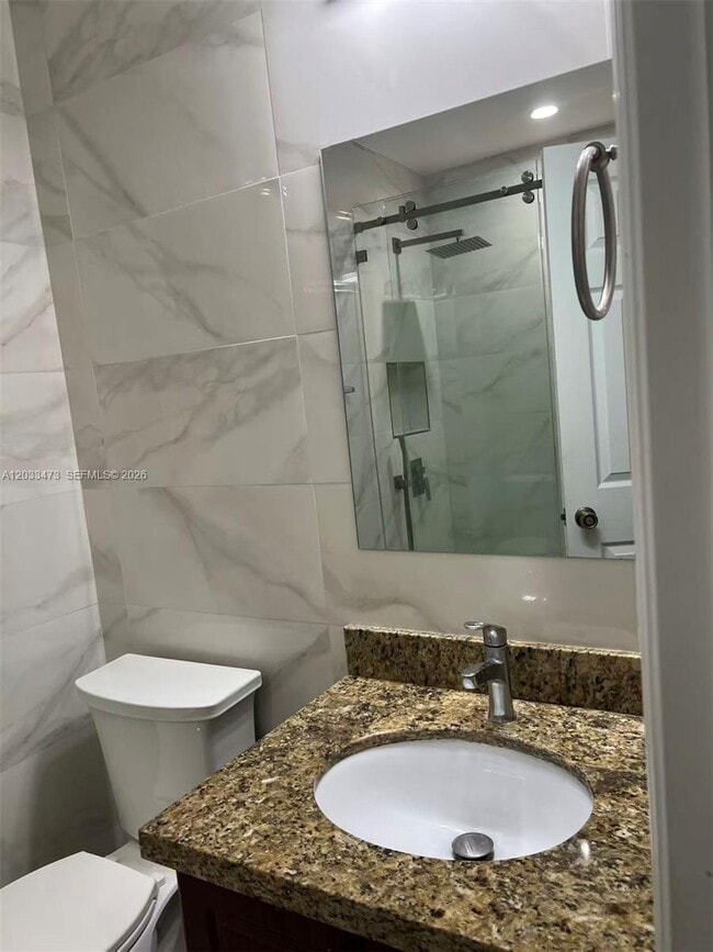 Building Photo - 15935 SW 81st Terrace