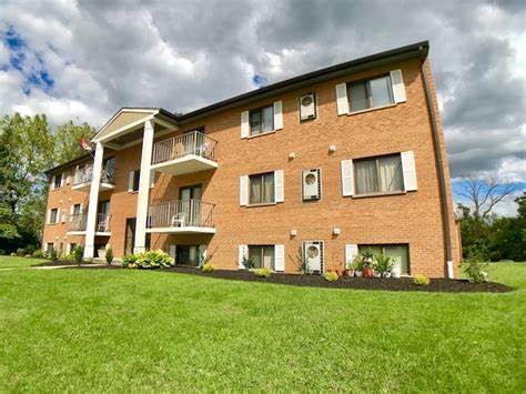 Photo - 480 Pedretti Ave Apartments