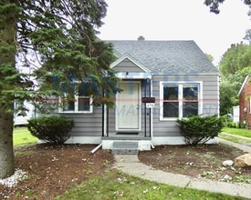 Building Photo - 339 Kopernik Ave
