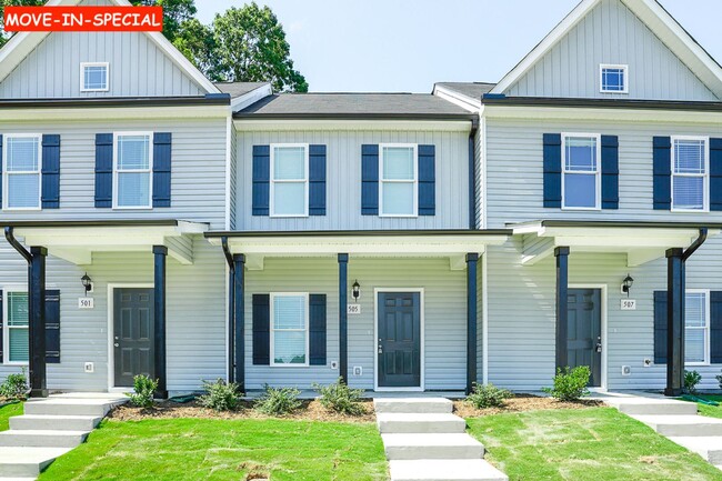 Building Photo - 2 br, 2.5 bath House - 112 E Jessamine Court