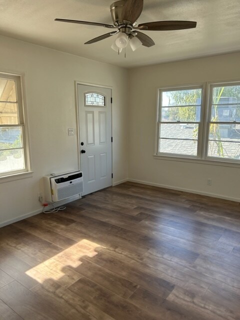 Living room front door - 610 S Main St