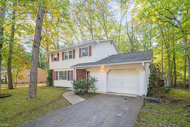 Building Photo - 4 br, 2 bath House - 1113 Cedarbrook Avenue