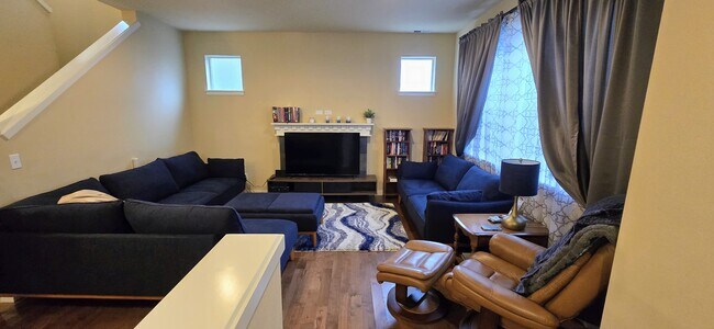 Foto del edificio - 8532 Willowberry Ave NW