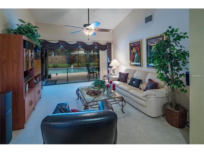 Comfortable living room. - 1713 El Tair Trail