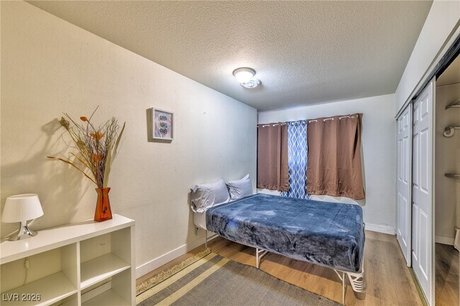 Foto del edificio - 1489 Santa Anita Dr