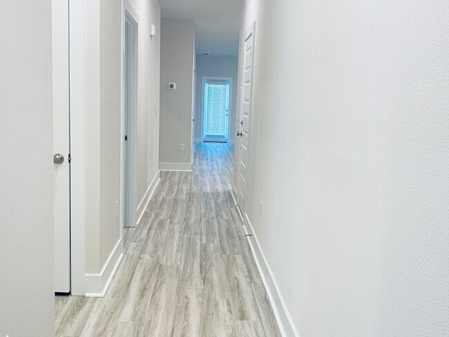 Building Photo - Brand New Corner-Lot 3BR/2BA Home | Near NAS Pensacola