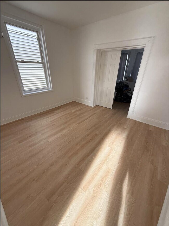 Foto del edificio - 1137 50th St