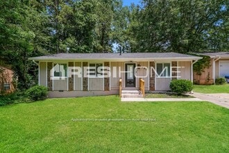 Building Photo - 2267 Cherokee Valley Dr