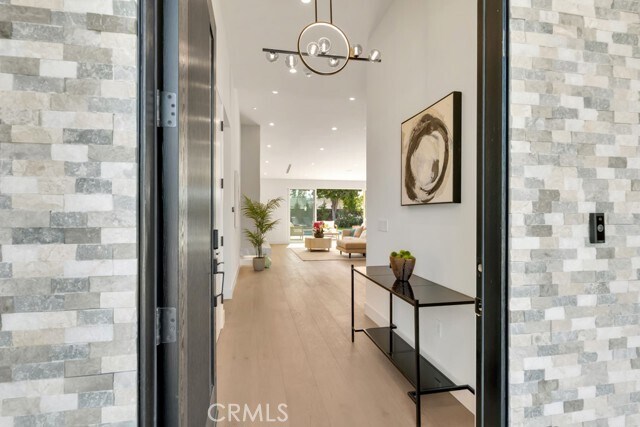 Foto del edificio - 4801 Abbeyville Ave