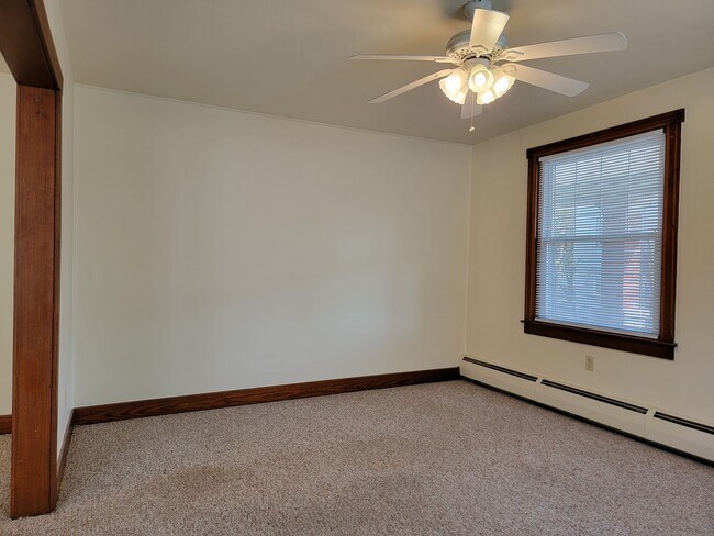 Building Photo - 111 N Railroad St