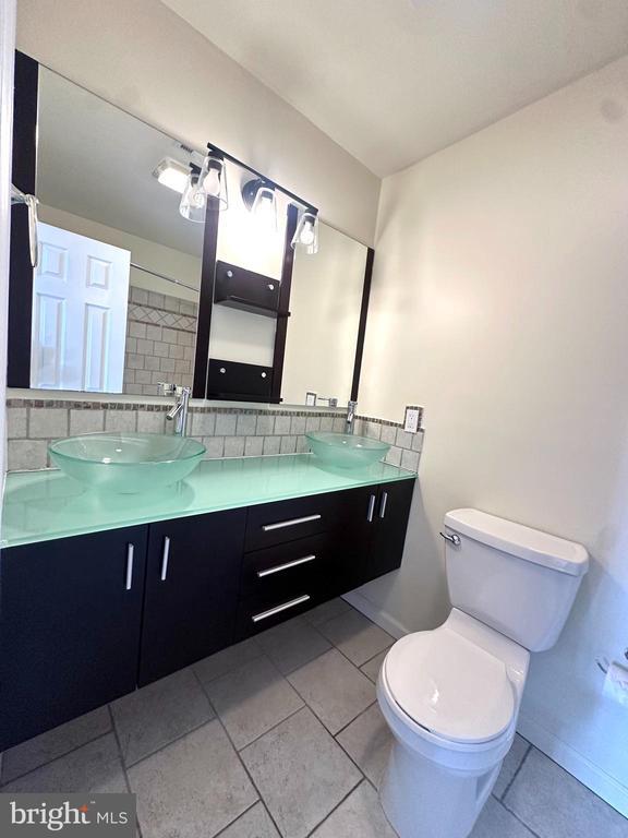 Building Photo - 128 Kirkbride Rd