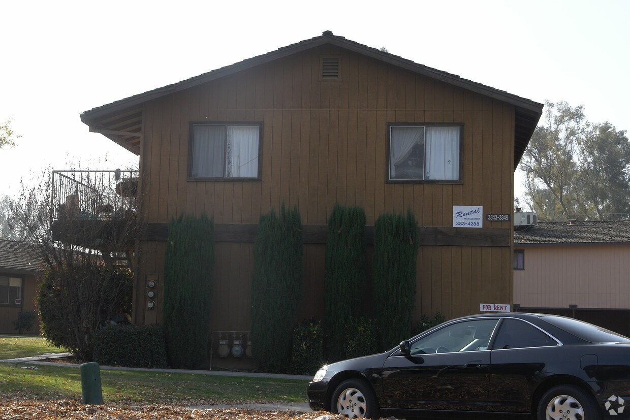 Building Photo - 3343 R St