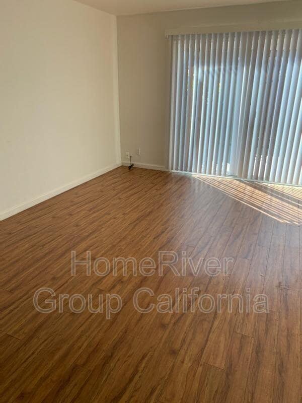 Foto del edificio - 1116 Evelyn Ln