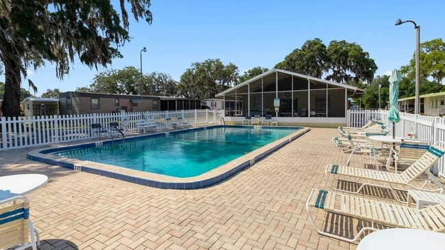 Building Photo - 7250 FL-44